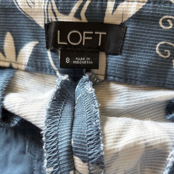 NWOT Loft Floral Bird Shorts - Picture 4 of 6